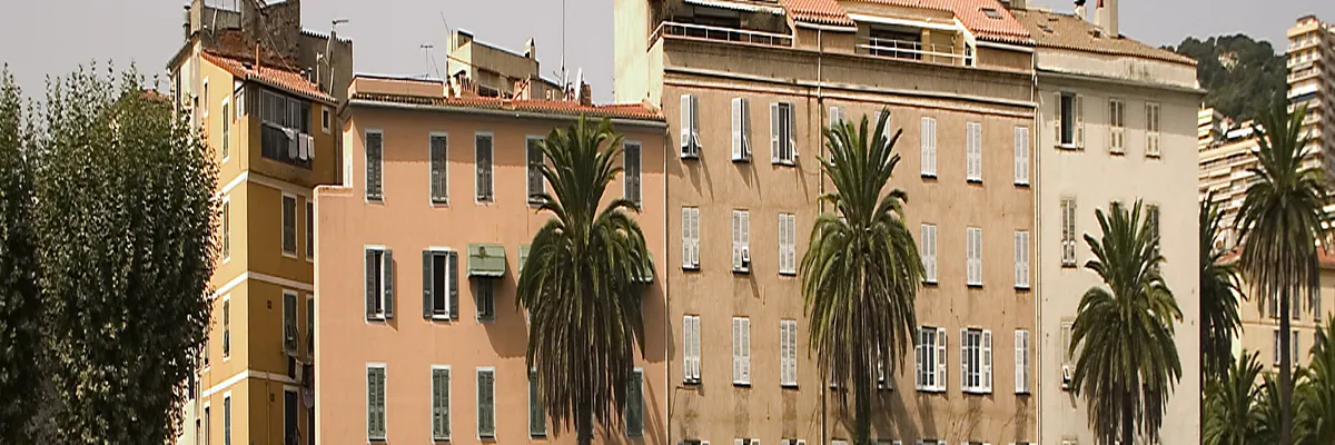 Image Rencontre femme cougar Ajaccio