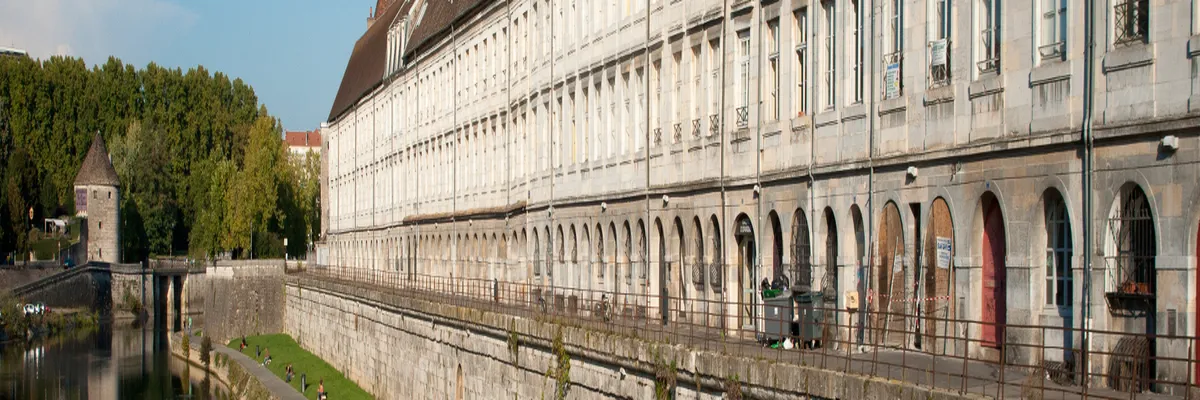 Image Rencontre femme cougar Besançon