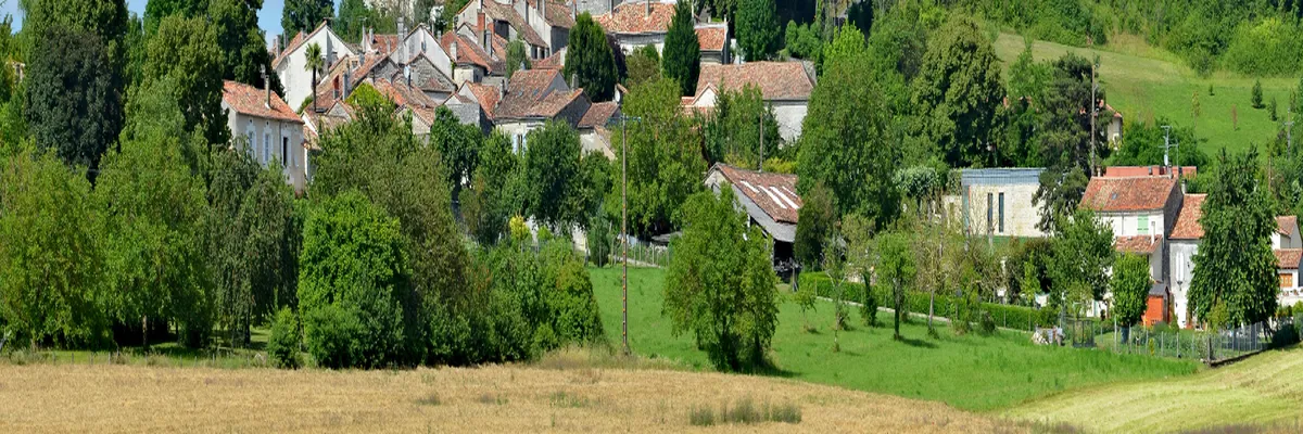 Image Rencontre femme cougar Charente