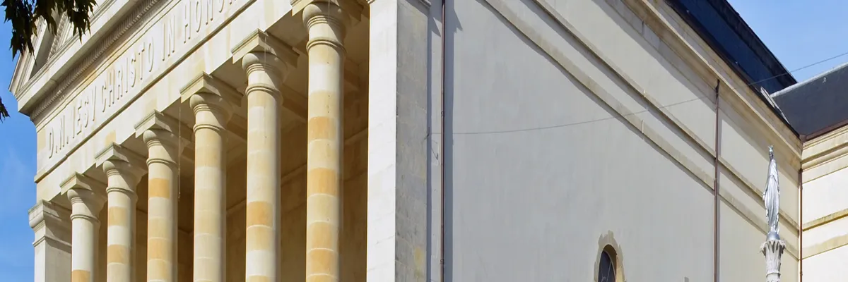 Image Rencontre femme cougar La Roche-sur-Yon