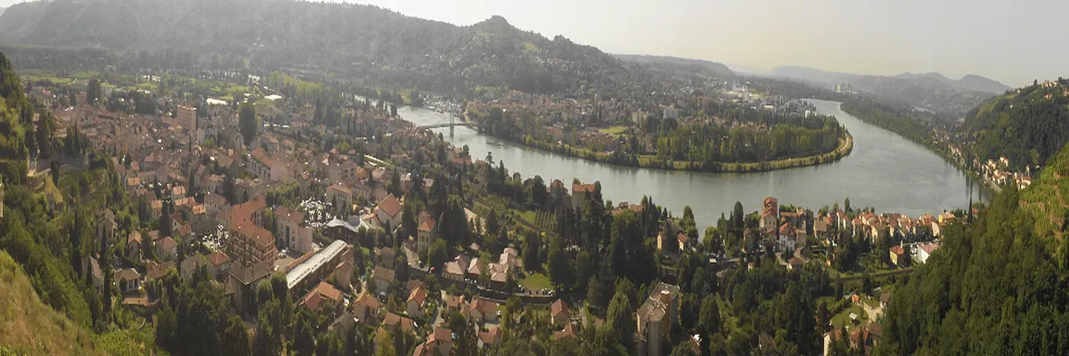 Image Rencontre femme cougar Rhône