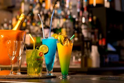 Image de “Jungle Café Anglet – Restaurant • Bar à Tapas • Ambiance • Concerts Live groupe boite de nuit