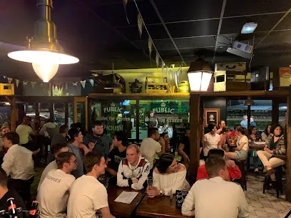 Image de Save The Queen