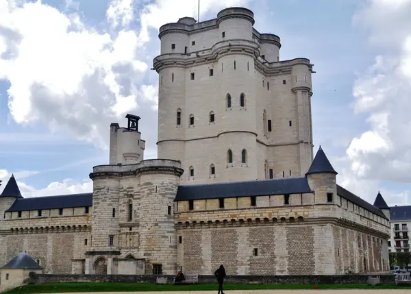 Les Cougars Rencontre femme cougar Val-de-Marne